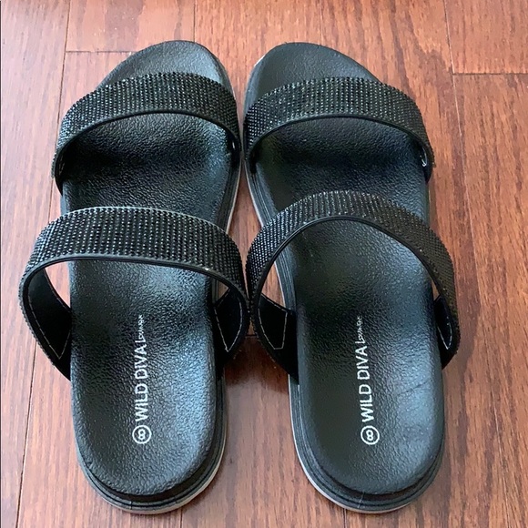 Fashion Nova Slip Into His Heart Slides - Picture 2 of 3